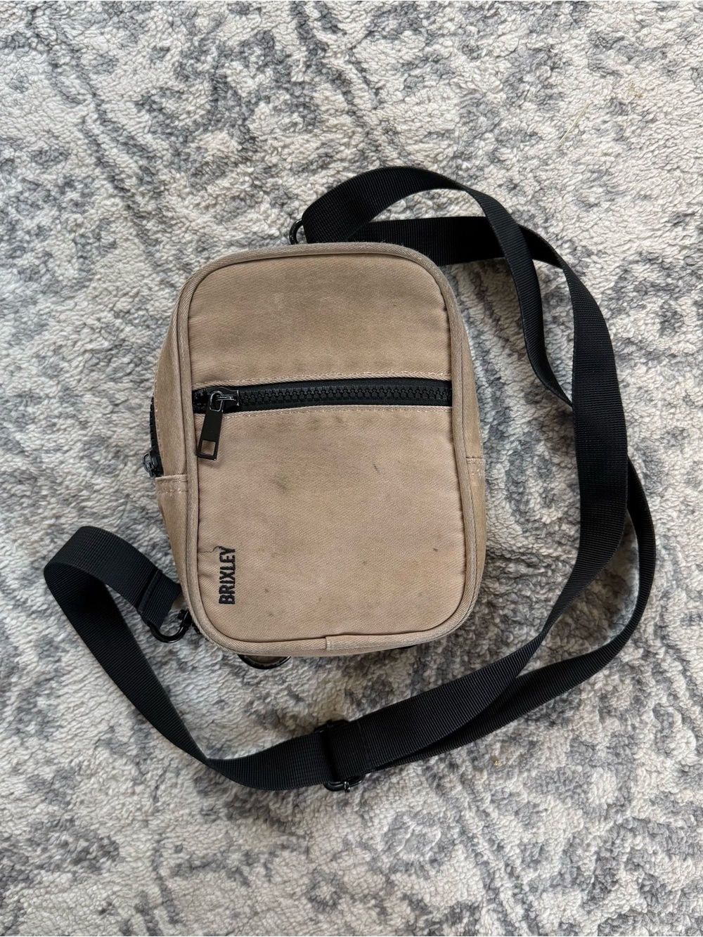 BRIXLEY Crossbody Bag